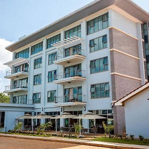 Ulwazi Place Hotel By Trianum