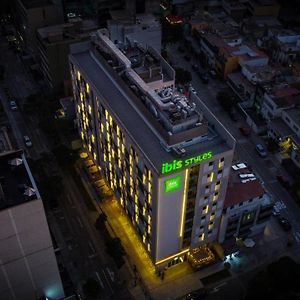 Ibis Styles Lima San Isidro
