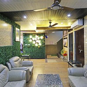 Hotel Gl Suites Near Delhi Airport